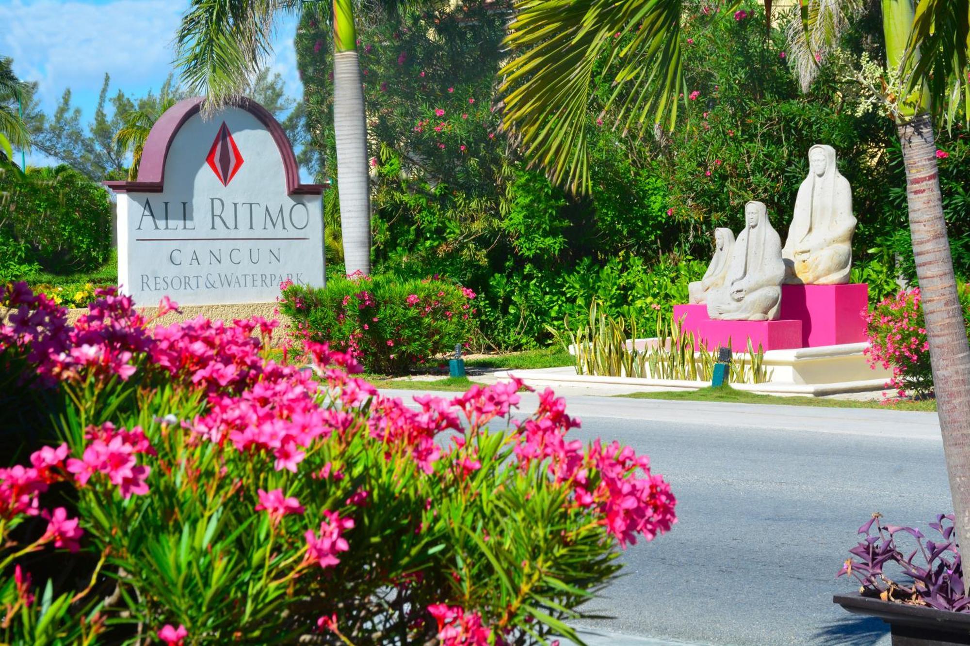 Ritmo & Water Park 4* Cancún